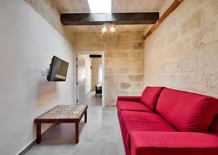 Apartment Old 7 By Vallettastay *