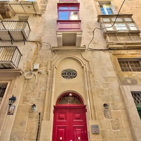 Vallettastay Old 7 Apartment