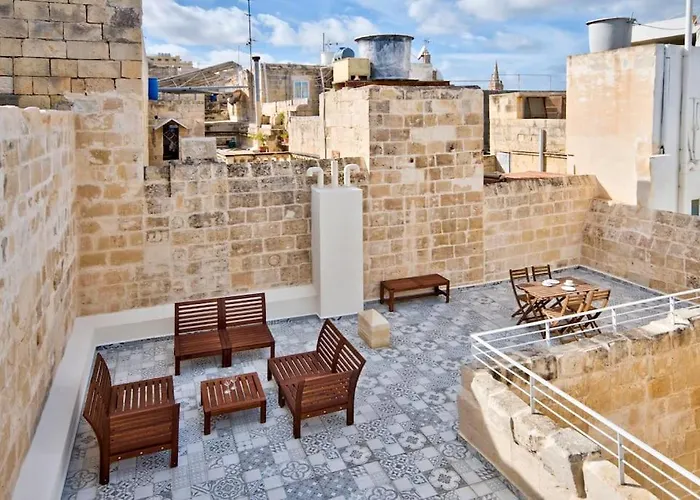 Apartament Old 7 By Vallettastay